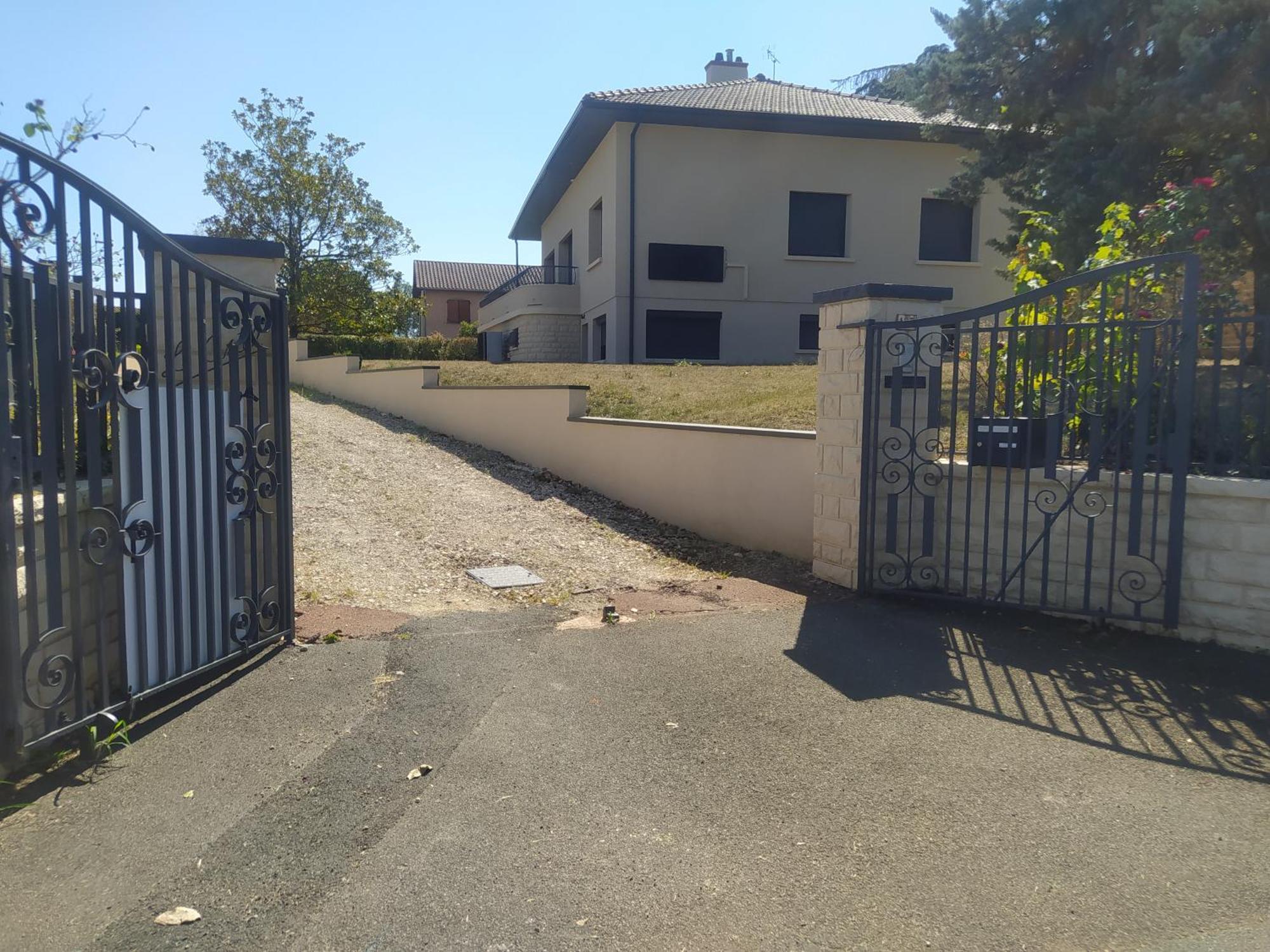 Suite Mansardee Independante, 25Min Lyon-Villefranche Chazay-d'Azergues Zewnętrze zdjęcie