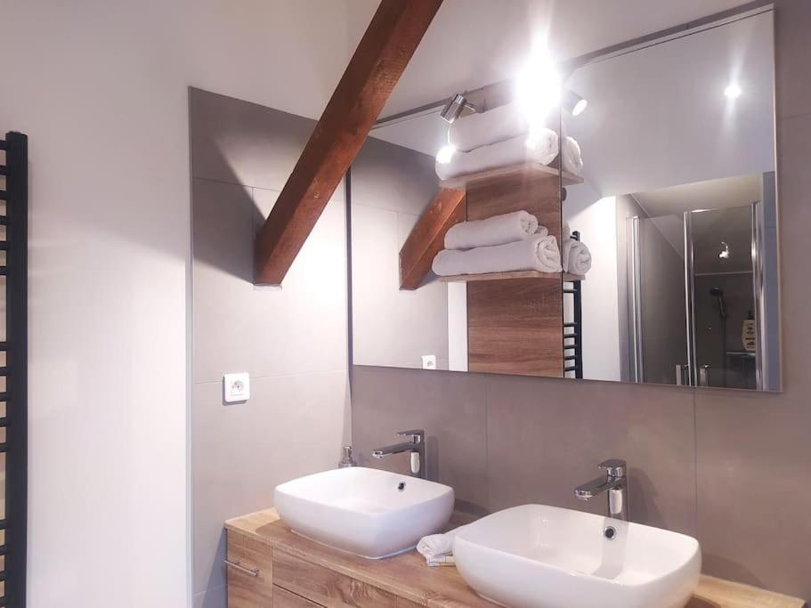 Suite Mansardee Independante, 25Min Lyon-Villefranche Chazay-d'Azergues Zewnętrze zdjęcie